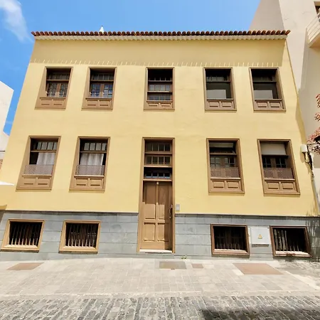 Miranda With Free Parking *